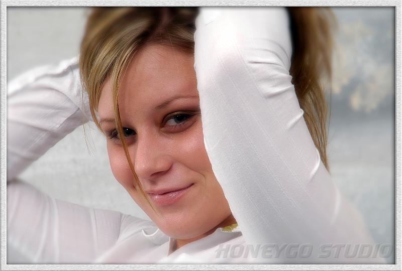 hgo_studio_008.JPG - Honeygo Studio '06(410) 335-4816 (C)