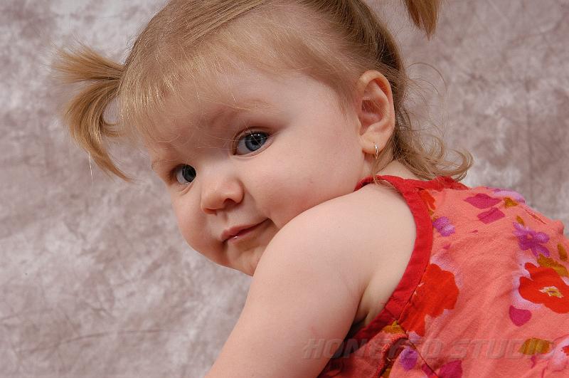 hgo_studio_148.JPG - Honeygo Studio '06(410) 335-4816 (C)